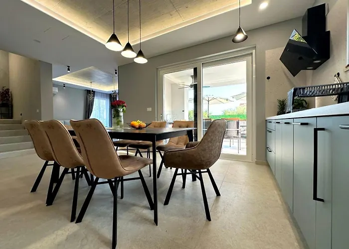 Вилла Aria - Istria - Private Heated Pool, Sauna & Jacuzzi