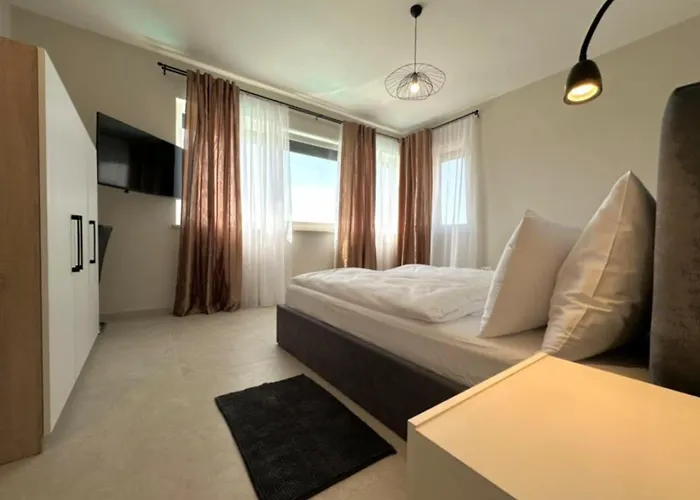 Вилла Aria - Istria - Private Heated Pool, Sauna & Jacuzzi *