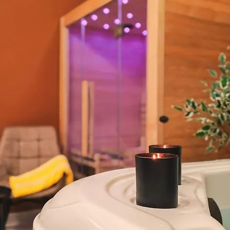 Villa Aria - Istria - Private Heated Pool, Sauna & Jacuzzi *
